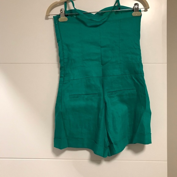 Green romper in XS from Bebe - Picture 2 of 2